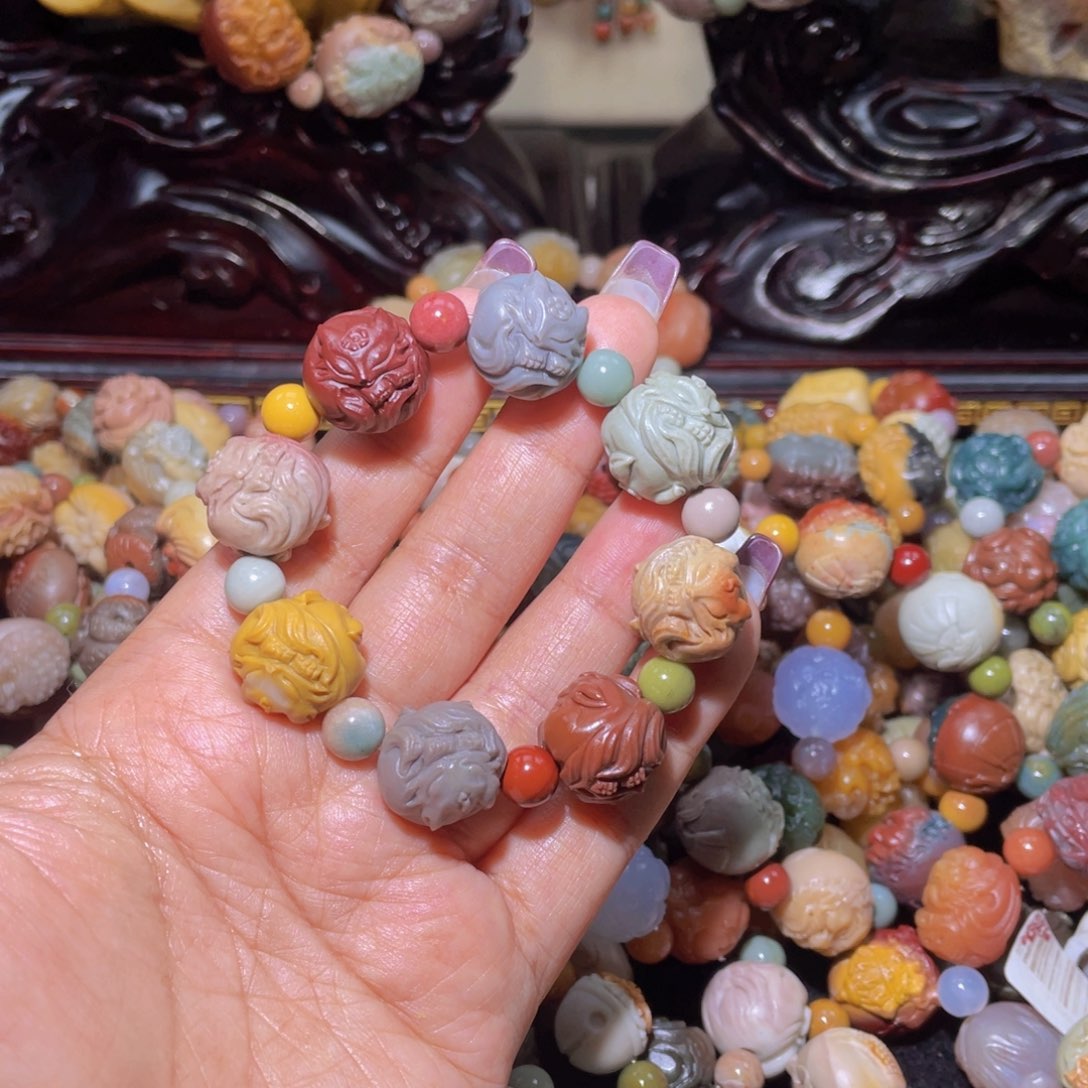 石英质玉手链未镶嵌