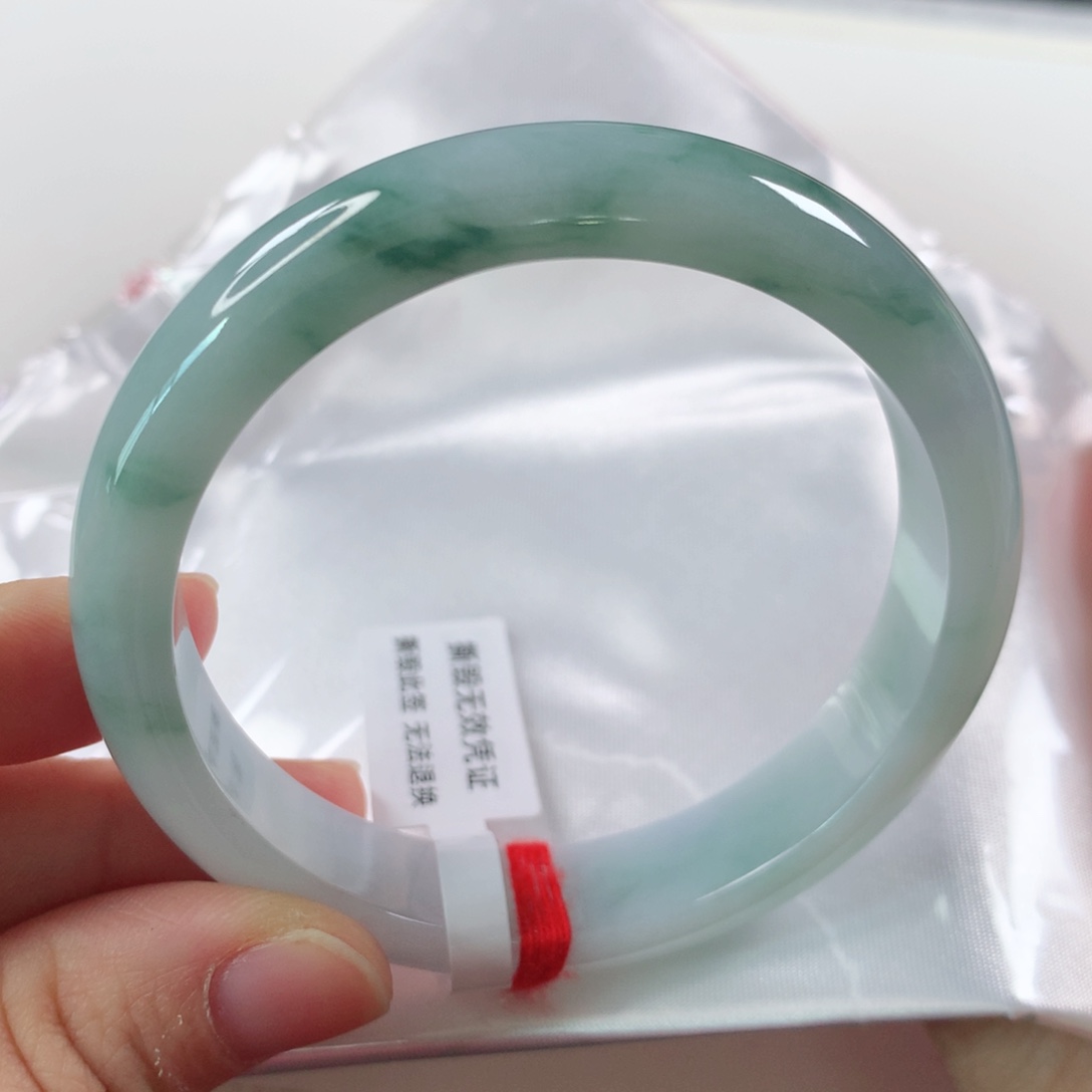 未镶嵌手镯翡翠272