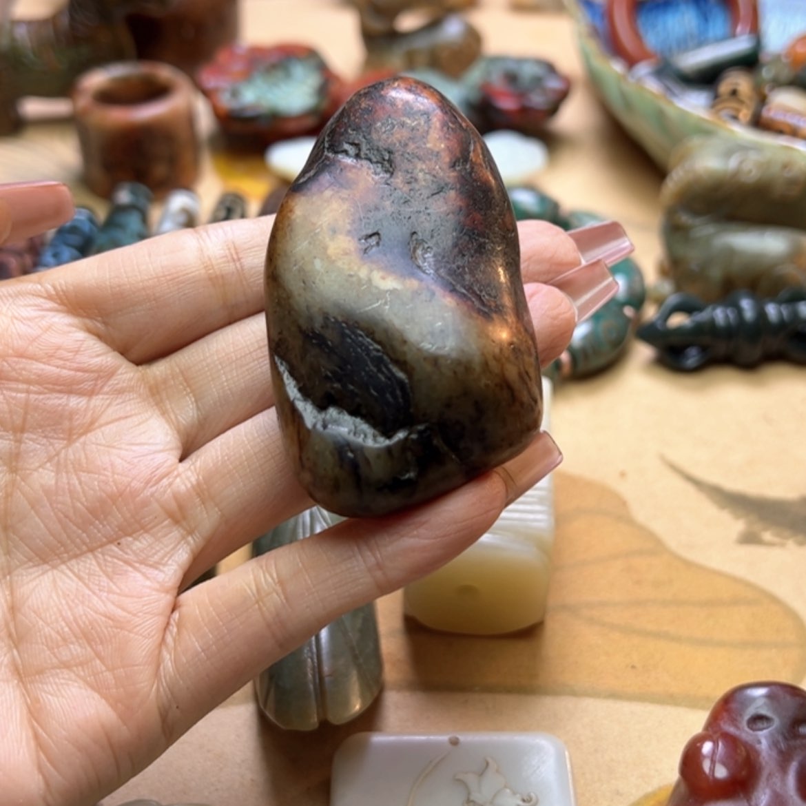 【闪购商品】蛇纹石玉颈饰未镶嵌