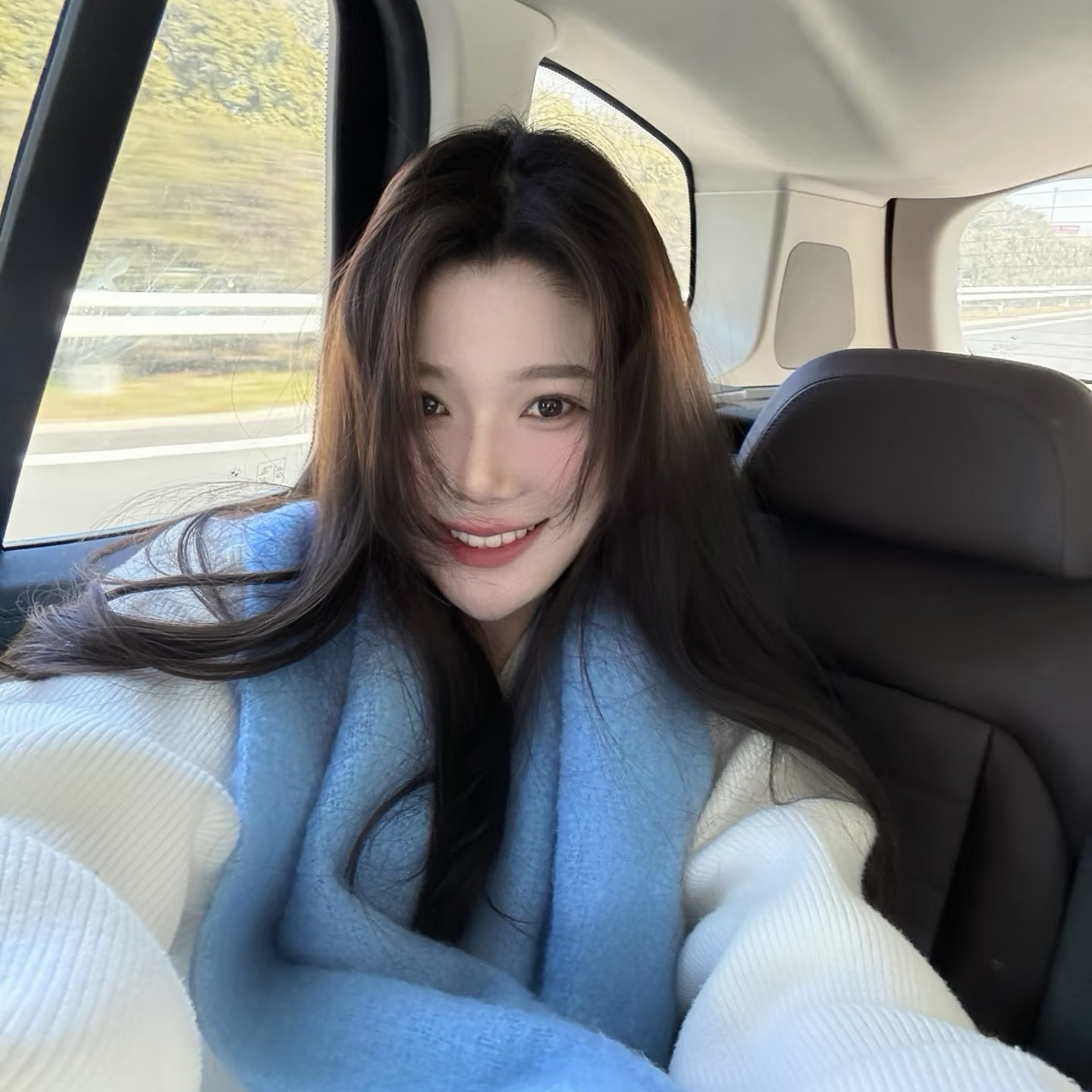 保暖欧美风保暖百搭女字母围巾情侣学生时尚加厚