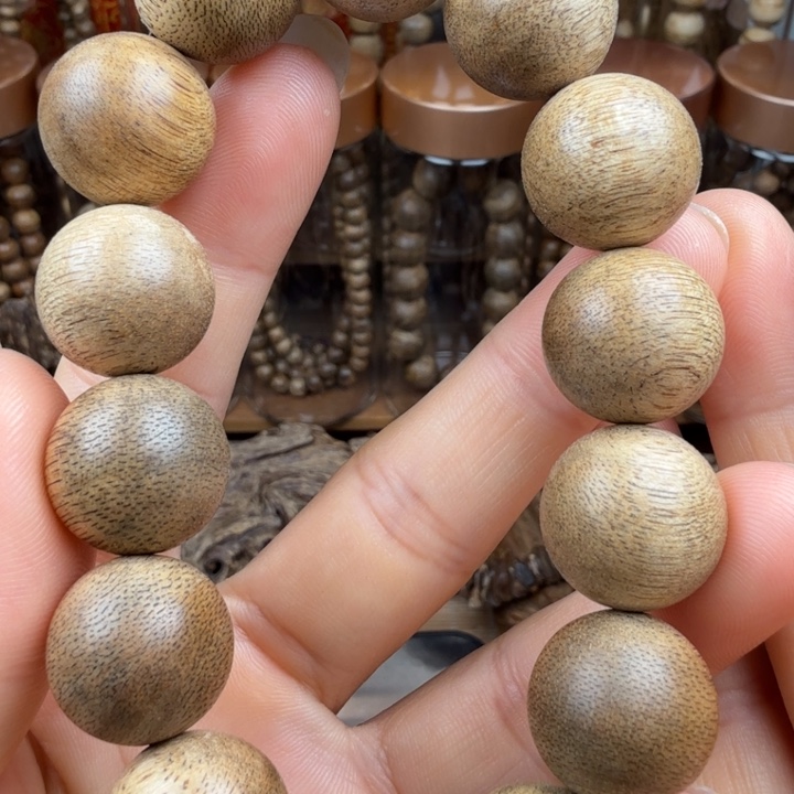 沉香沉香碎屑文莱单圈17克