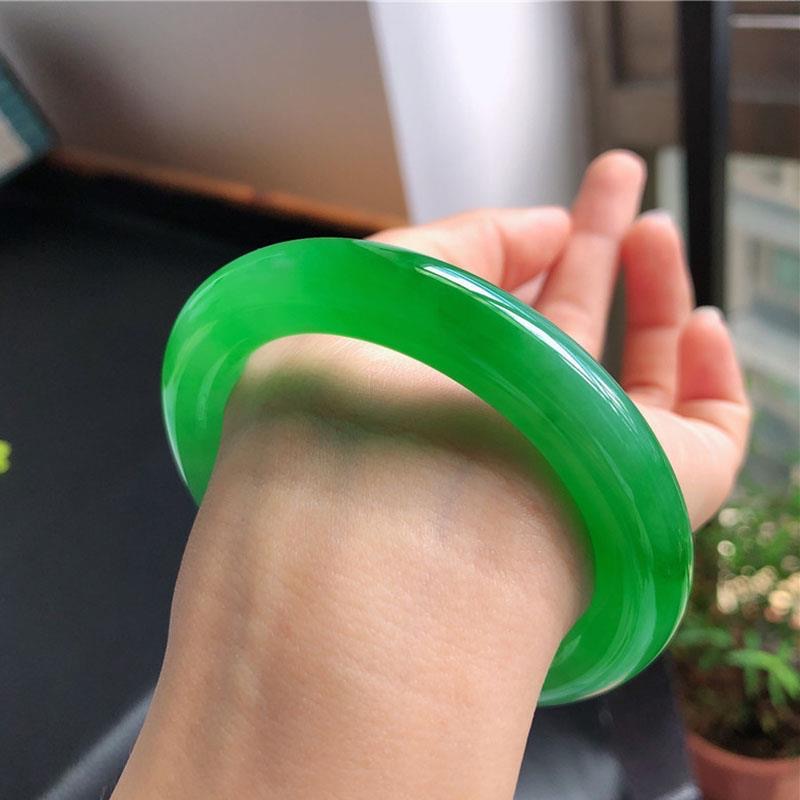 缅甸翡翠满绿手镯