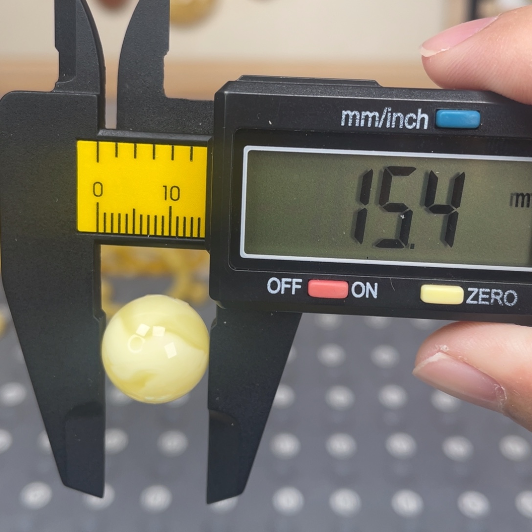 琥珀未镶嵌裸石98号