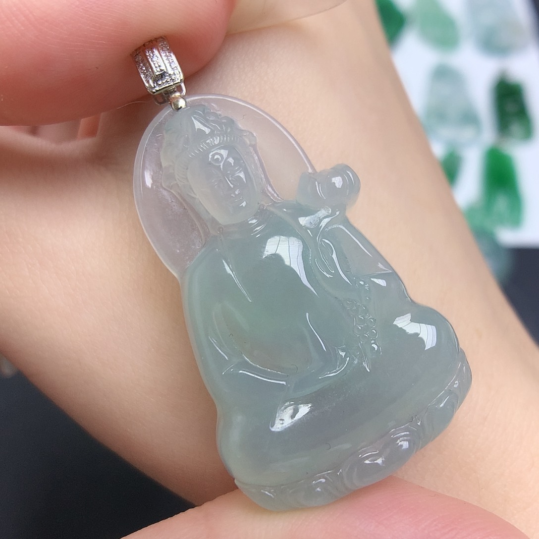 翡翠18K金镶嵌颈饰素衣观音