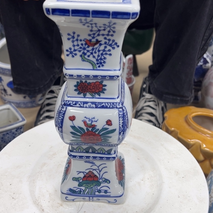 瓷片微瑕。。。。。。。。。。。