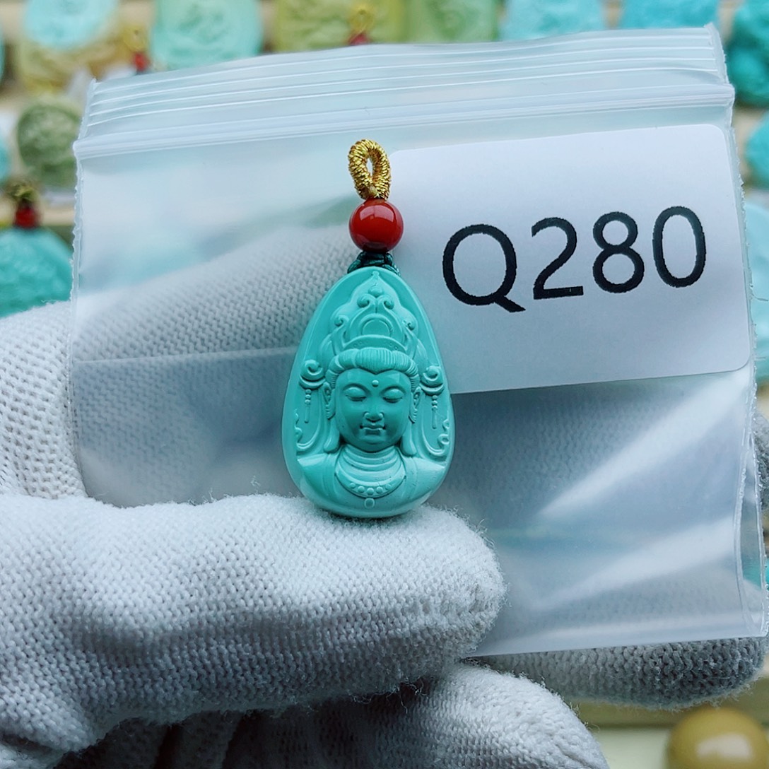 阿*** 绿松石未镶嵌珠宝奇石