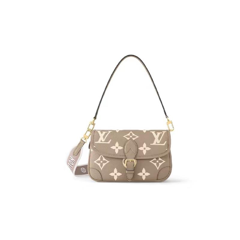 未使用 LouisVuitton/路易威登 全皮大象灰法棍包