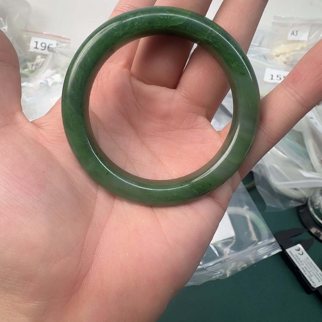 和田玉（糖玉）手镯未镶嵌252号58圈口