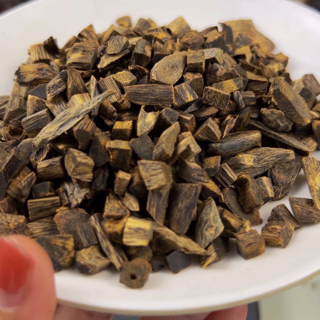 沉香沉香碎屑海南棋楠蓝香沉水淳化高端熏香小米粒30克