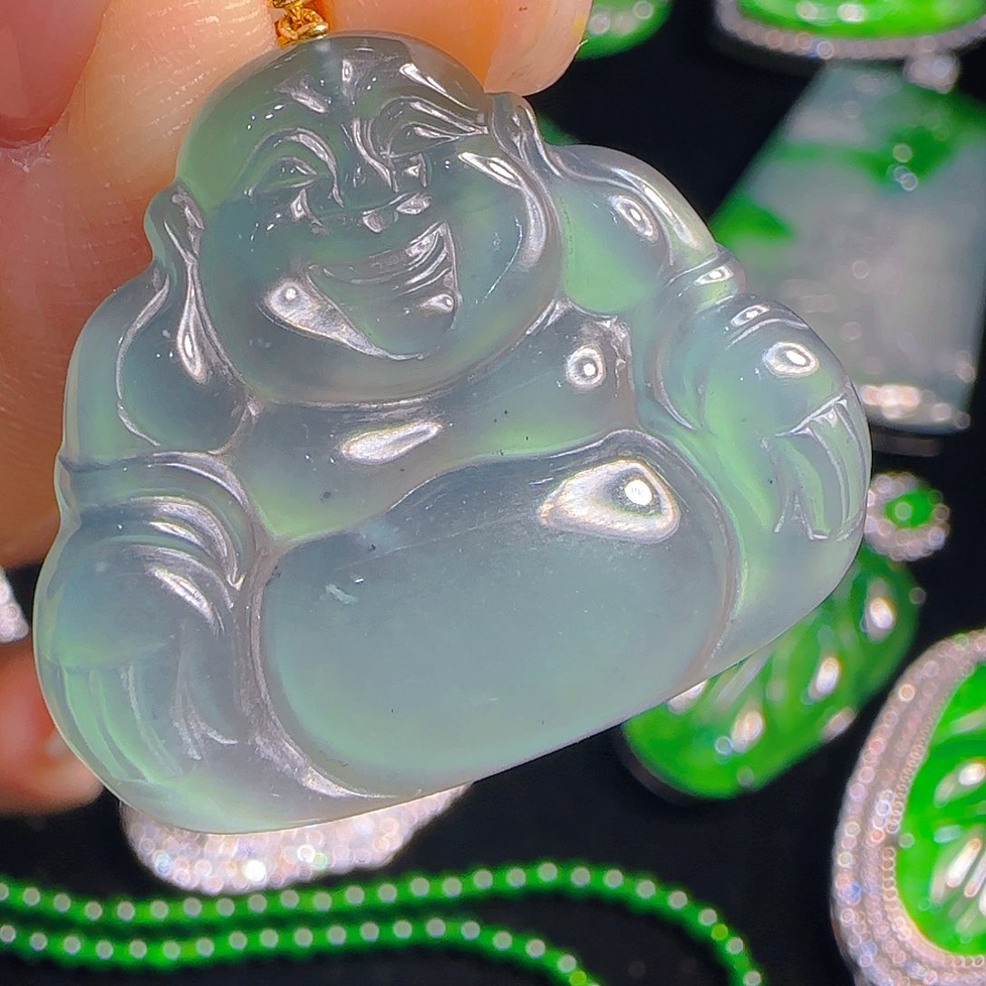 翡翠吊坠(赠链)18K金镶嵌