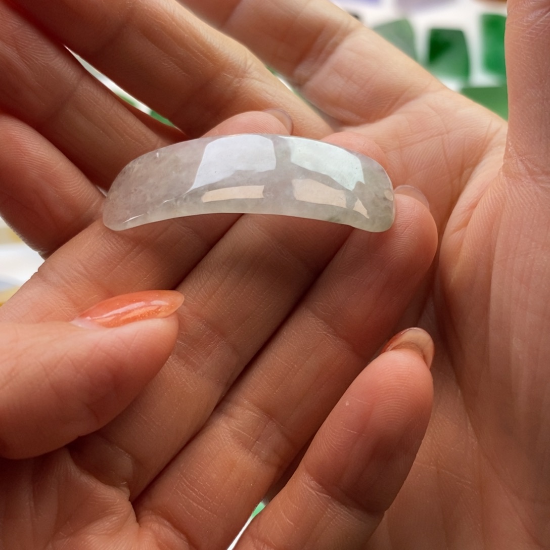 翡翠挂件未镶嵌天然翡翠