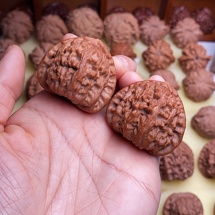 【闪购商品】文玩核桃吊坠39➕三角白