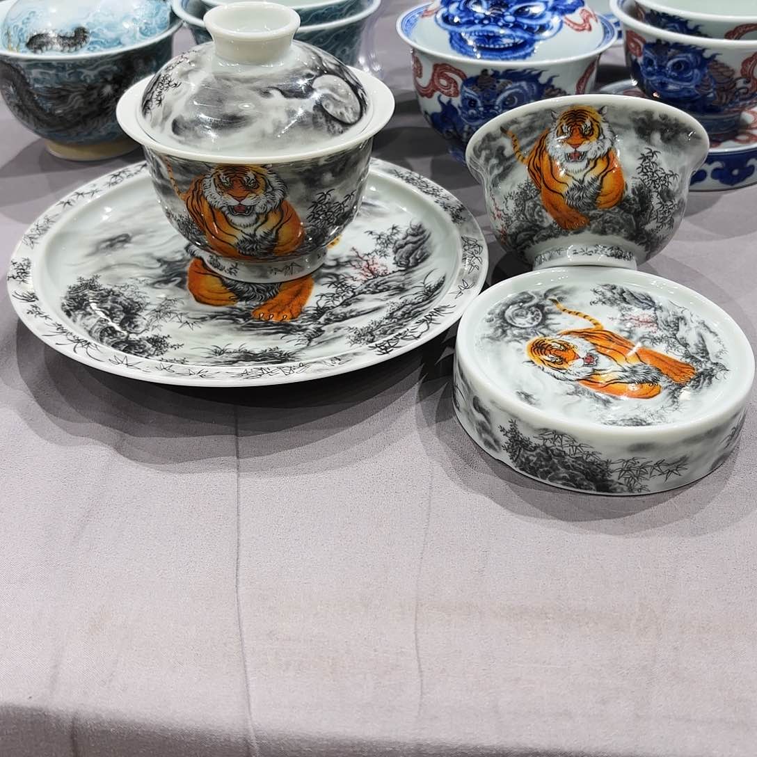 瓷片景德镇瓷器展在