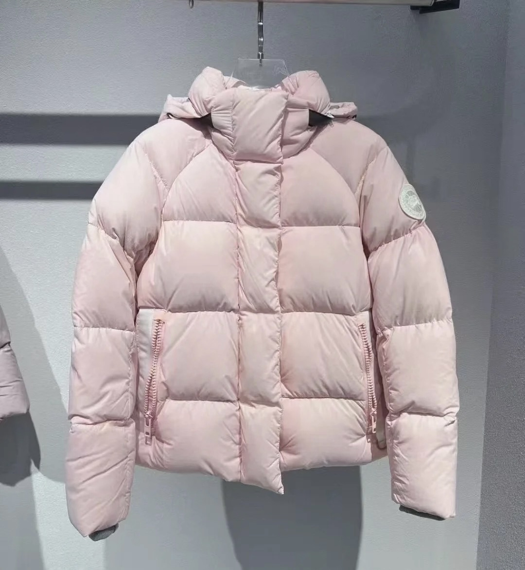 99新 加拿大鹅 CZF0489/Canada Goose /连帽短款羽绒服/尺码M