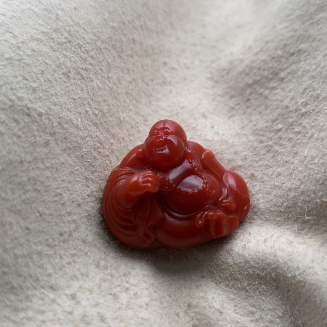 南红玛瑙未镶嵌保山天然原矿南红佛公雕刻件