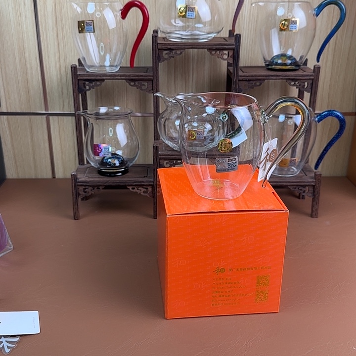 禾器怡然迷翠公道杯