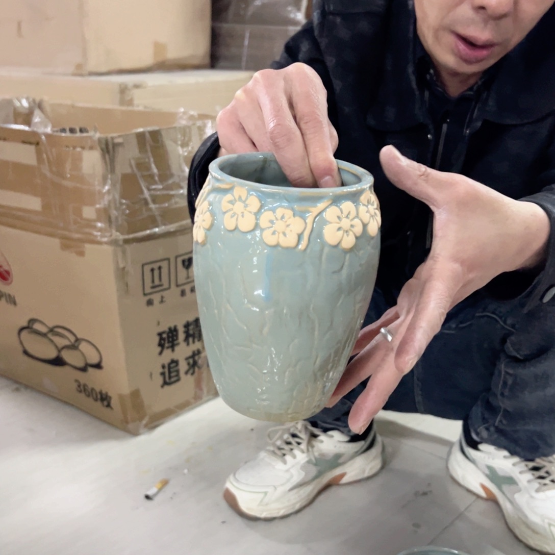红陶红陶红陶红陶陶瓷小花瓶