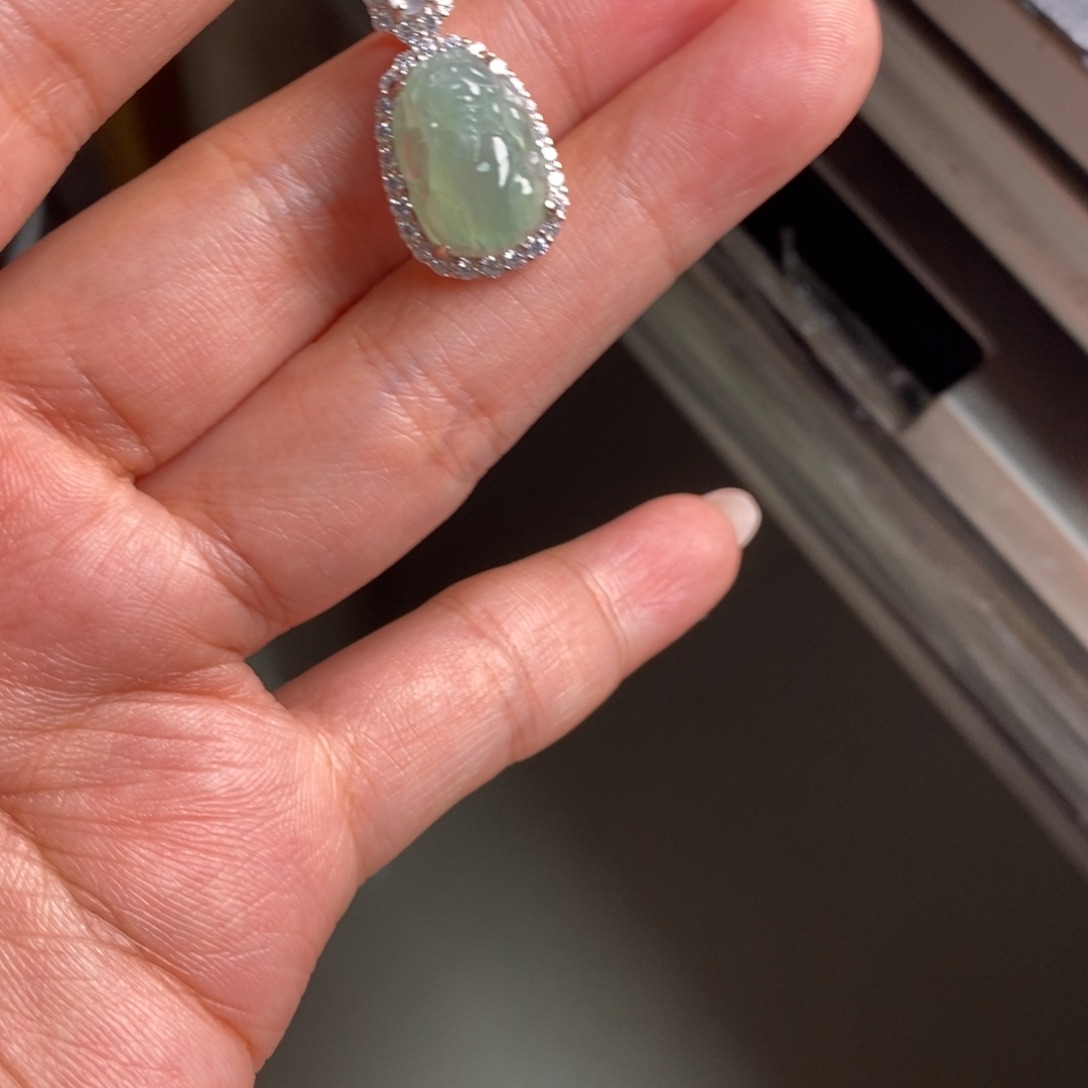 沛***海翡翠银S925镶嵌戒指