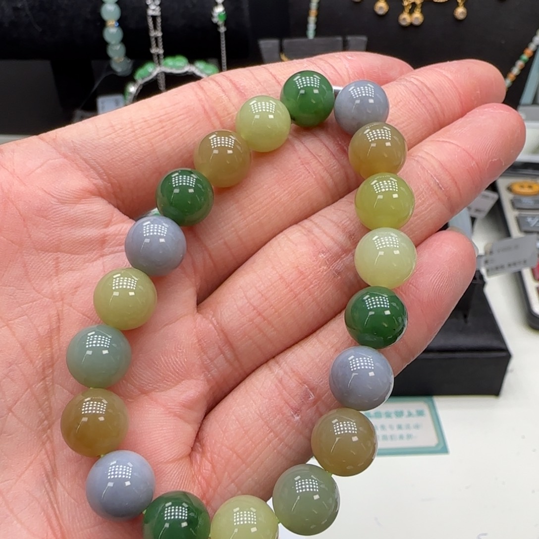 和田玉未镶嵌手串