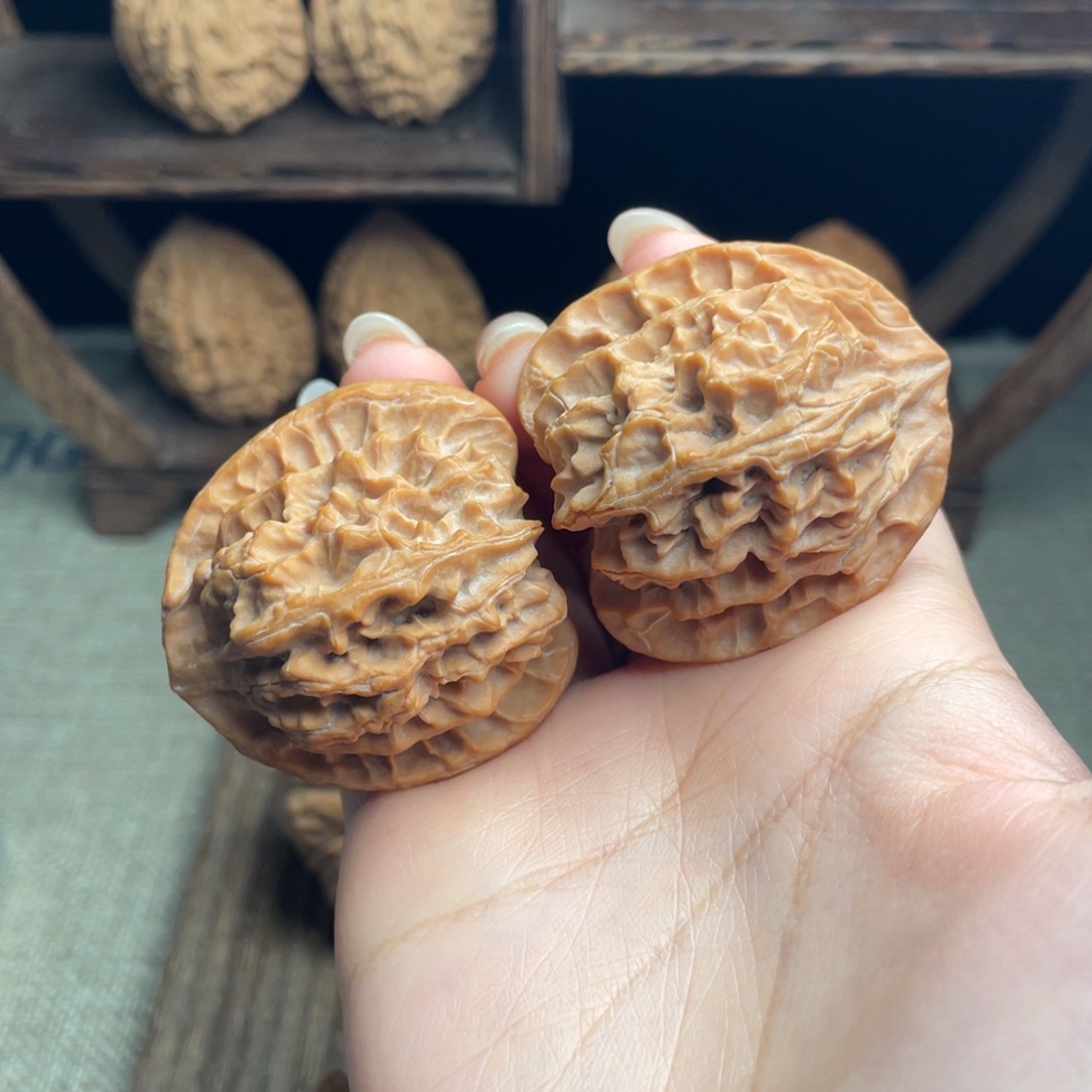 吊坠文玩核桃苹果园41全品白茬精配毕业红皮克重打手