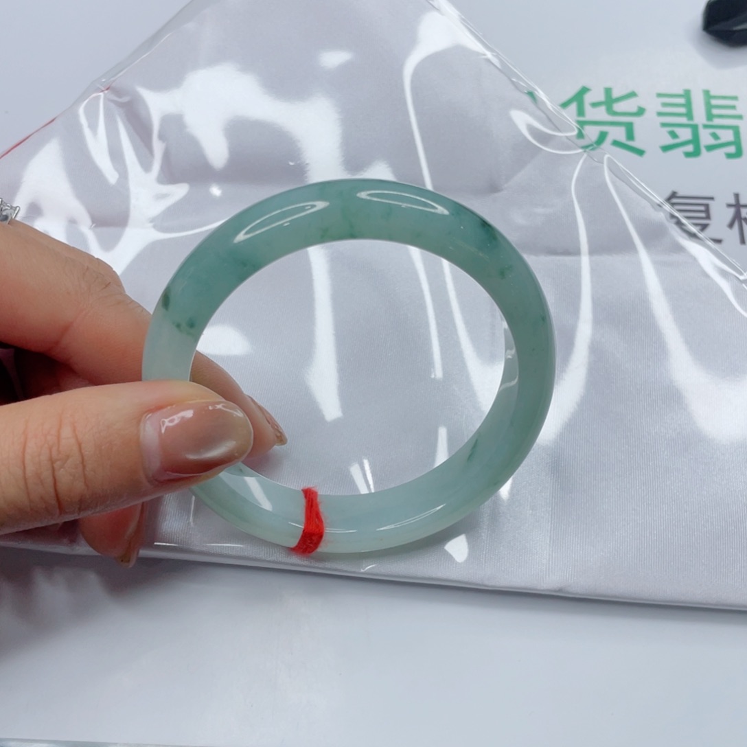 未镶嵌手镯翡翠手镯未镶嵌