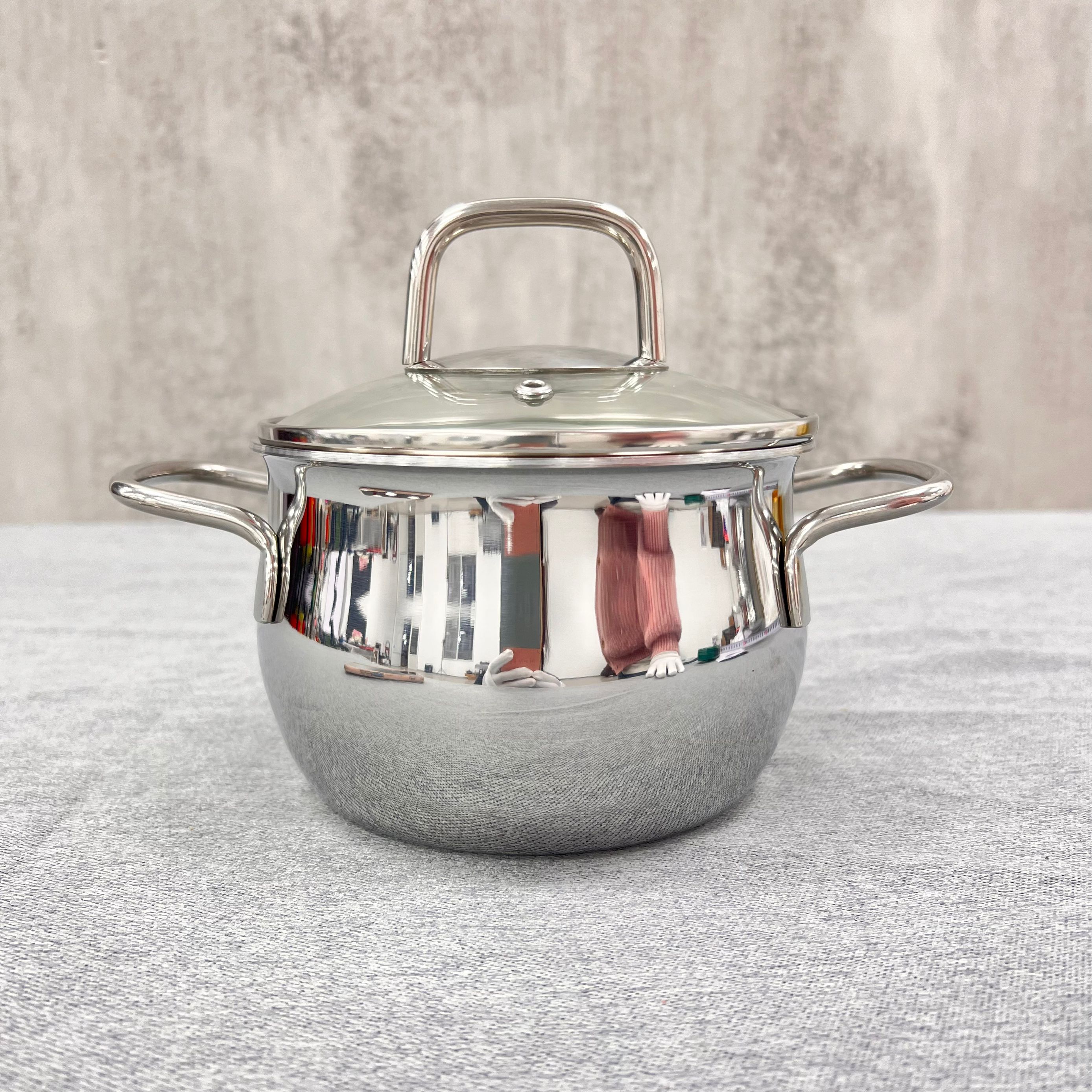T141 家用小煮锅 宝宝辅食锅14*10CM