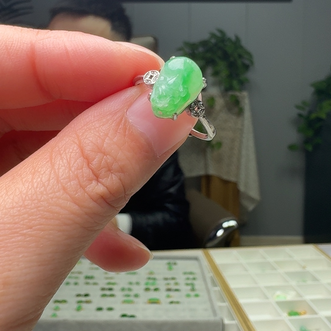 翡翠银S925镶嵌戒指天然微瑕