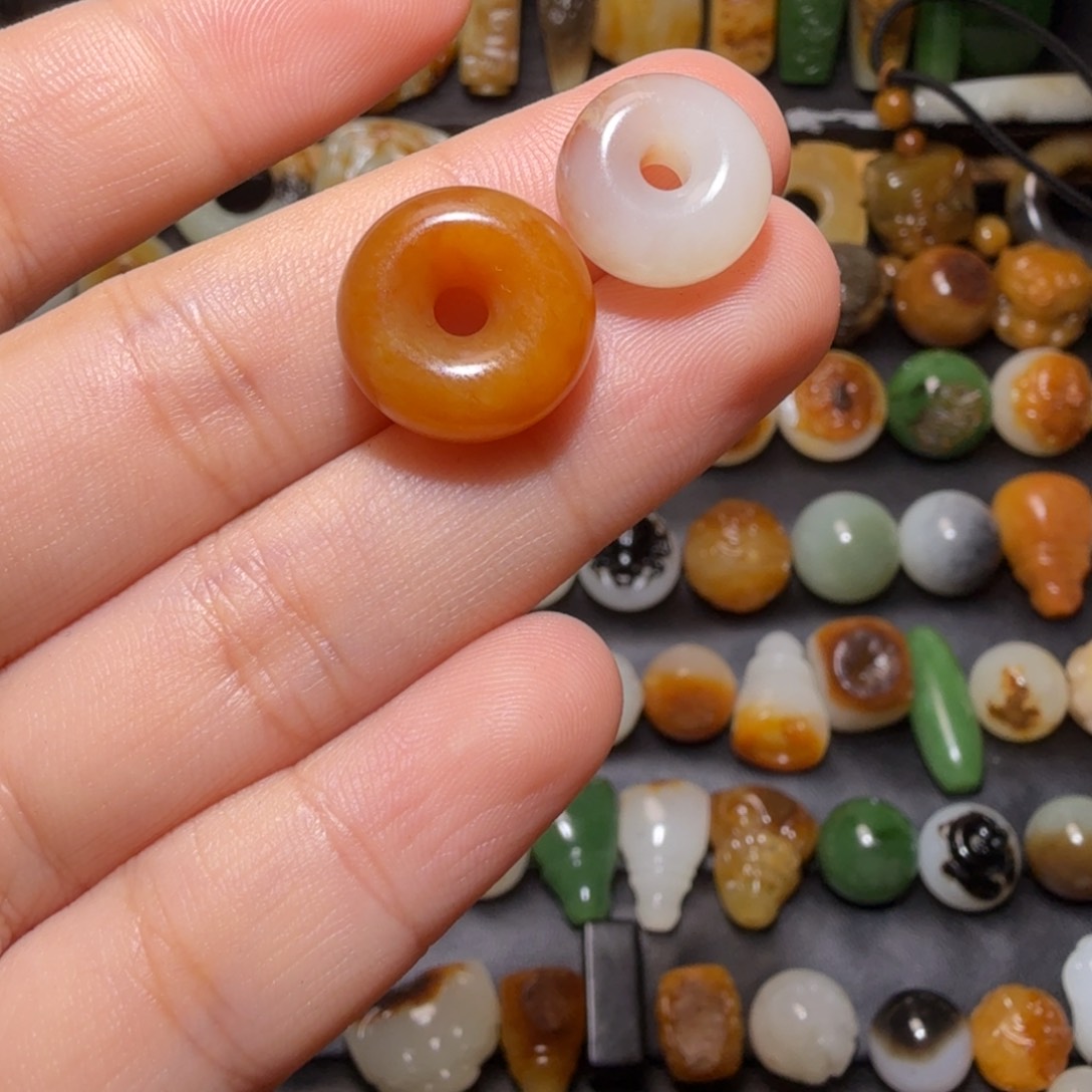 和田玉配饰未镶嵌小**生