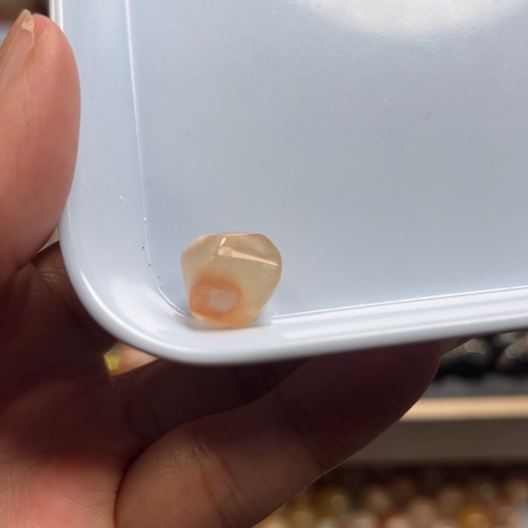 未镶嵌玛瑙/玉髓珠宝半成品