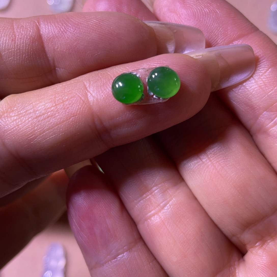 定制翡翠未镶嵌蛋面