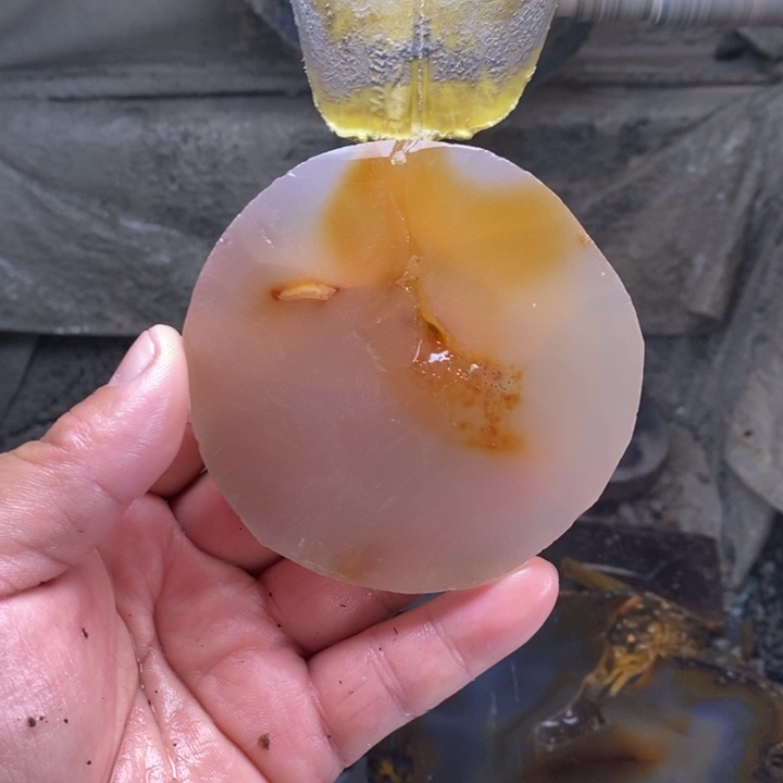 燕***姐定制玛瑙定制玛瑙