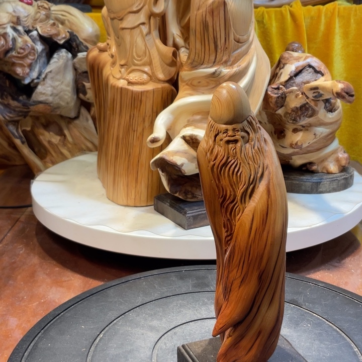 柏木（崖柏）崖柏   寿星