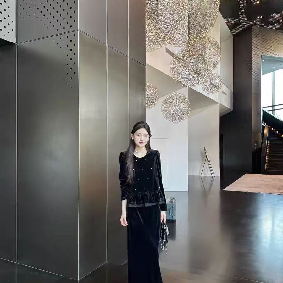 乖乖女装 欧货气质千金风珍珠丝绒裙装套装