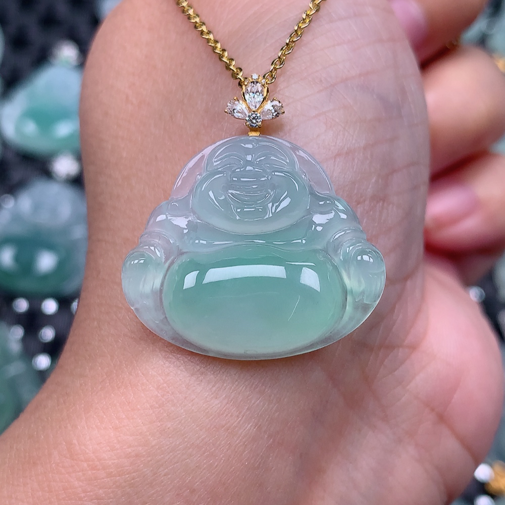翡翠A货 18k金扣头冰胶感甜绿底飘绿佛公吊坠 尺寸22.2×26.1×5.8