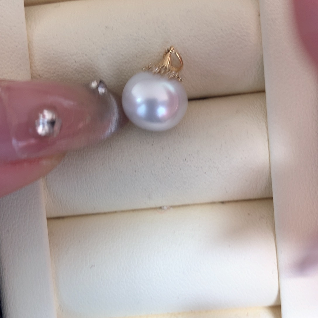 海水珍珠颈饰18K金镶嵌