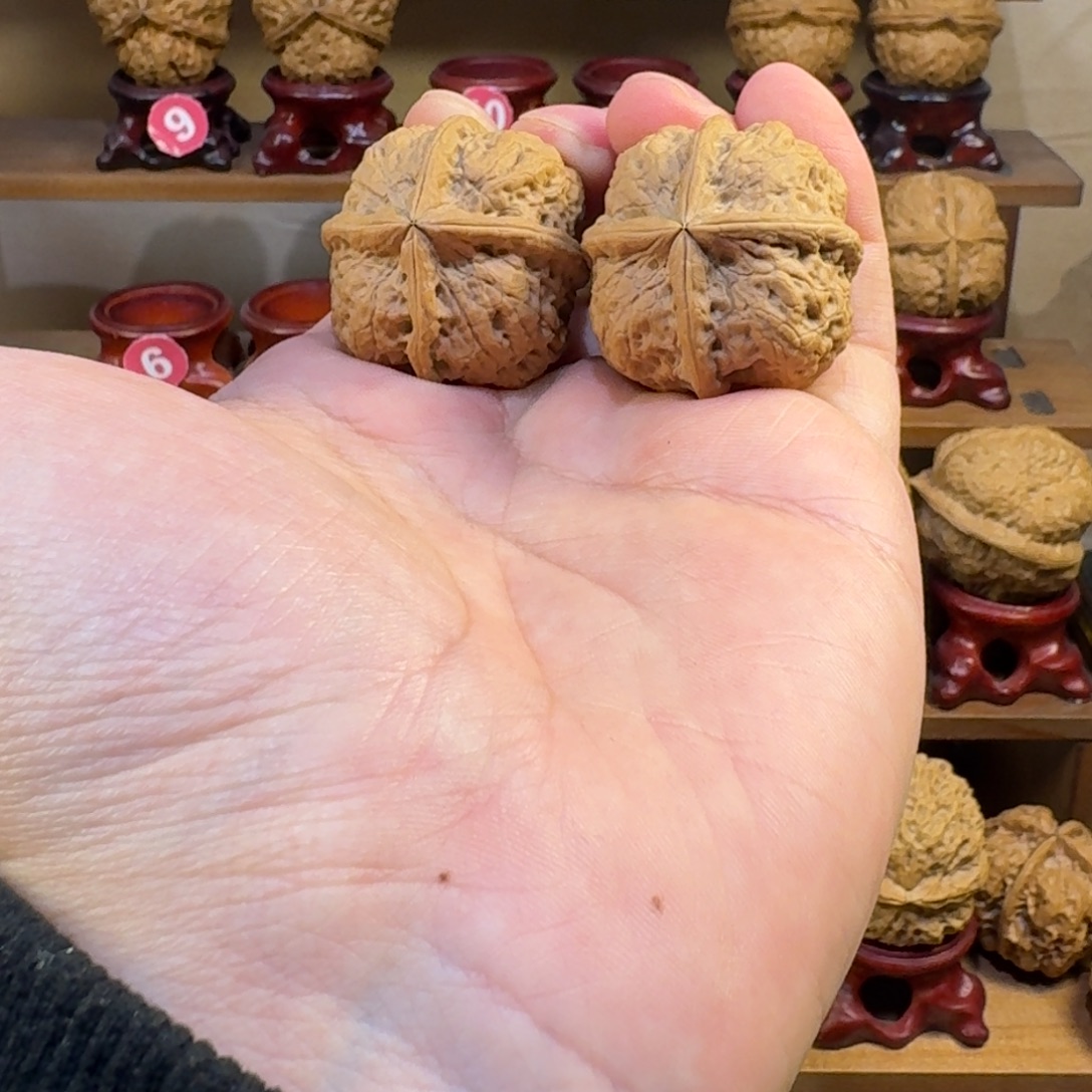 般***雷铁核桃把件骰子四棱