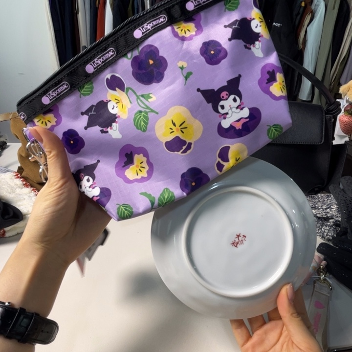 瓷片45。。。。。。。。。。。。。。。。。