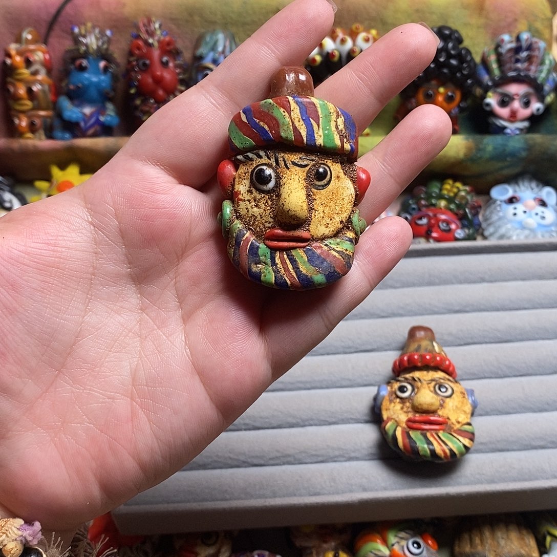 琉璃颈饰琉璃娃娃船长