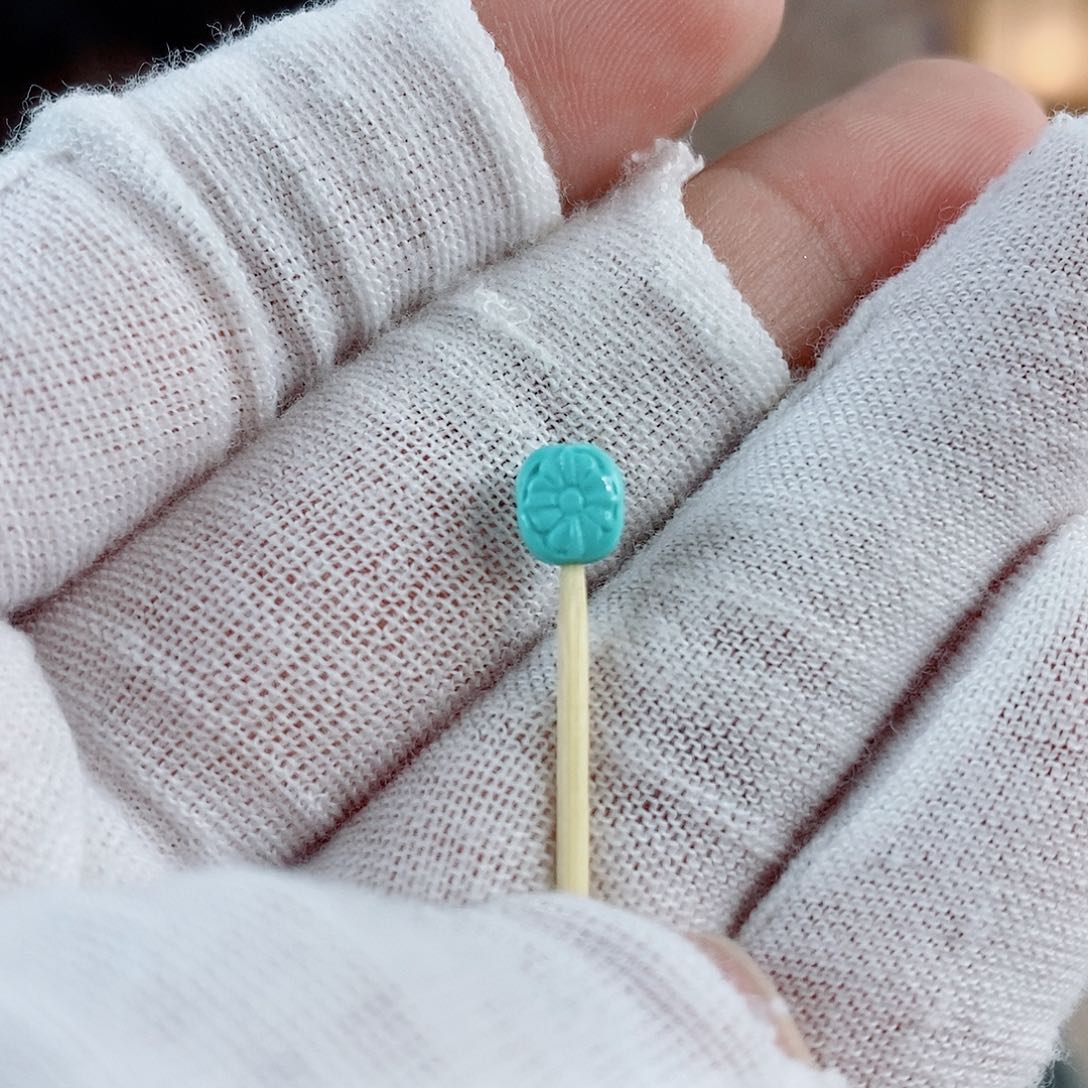 未镶嵌绿松石珠宝奇石