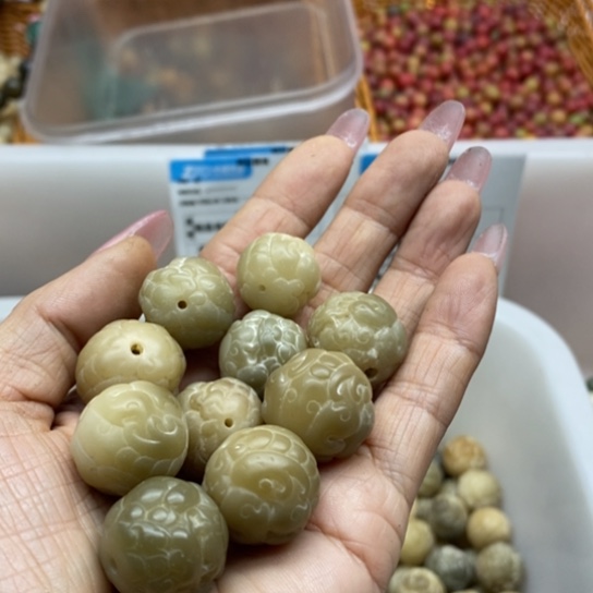 吊坠白玉菩提瑕疵20貔貅5卡灯牌宠5