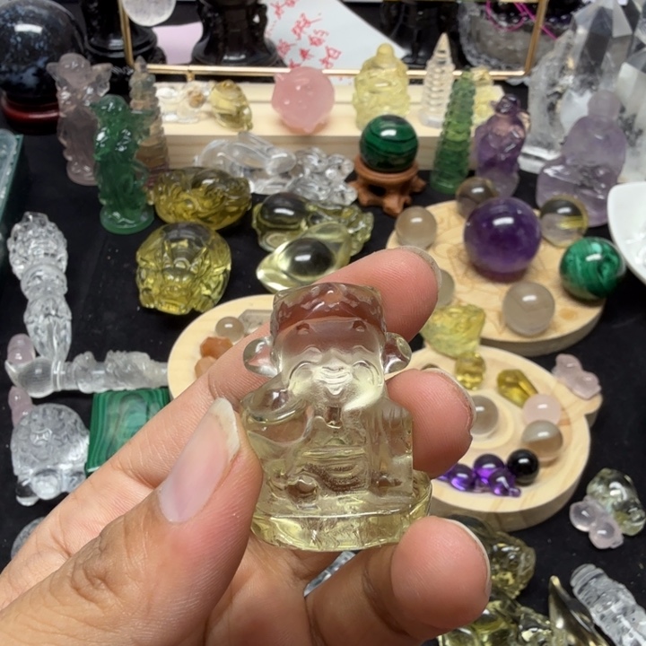 未镶嵌珠宝半成品水晶