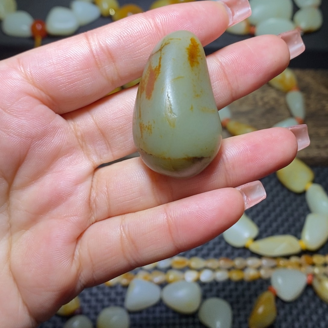 和田玉把件未镶嵌村*