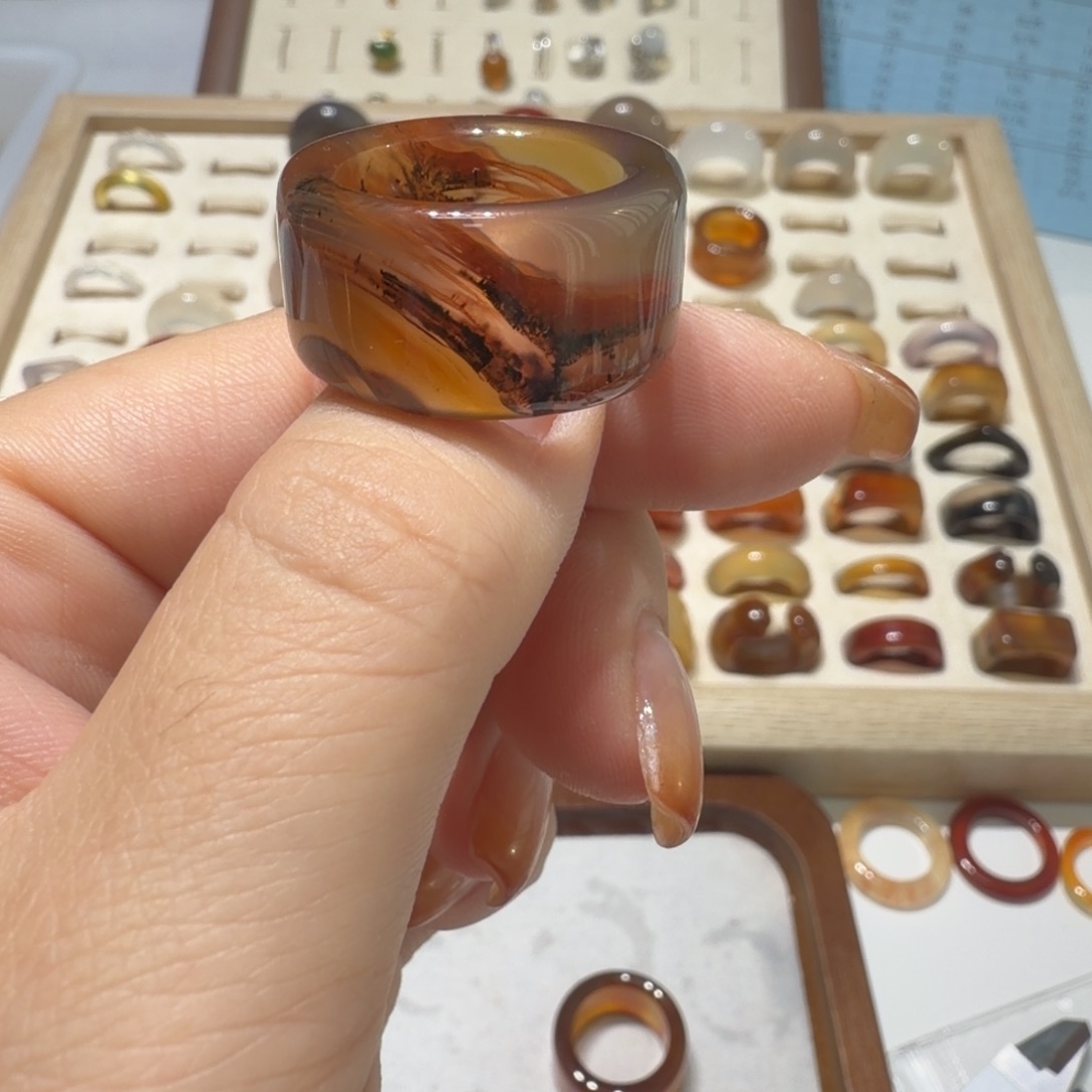 L****玛瑙/玉髓未镶嵌戒指港1718