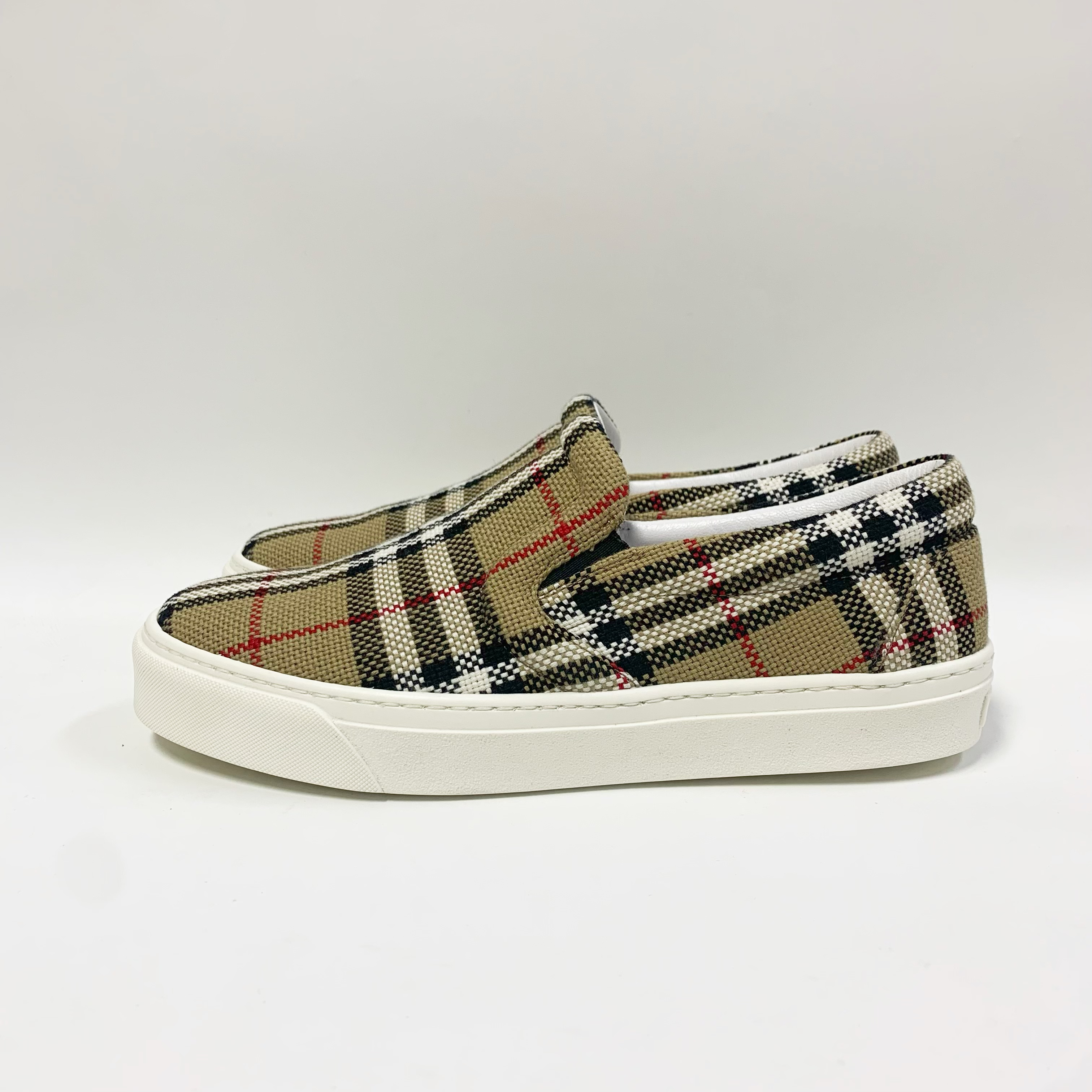 未使用 BURBERRY/博柏利 博柏利格纹拼接一脚蹬板鞋