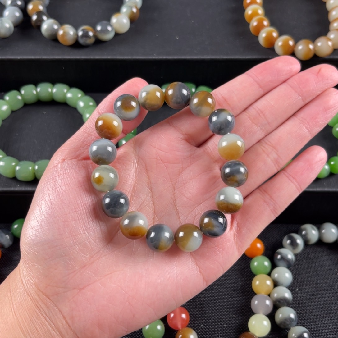 和田玉手串未镶嵌用****8卡12