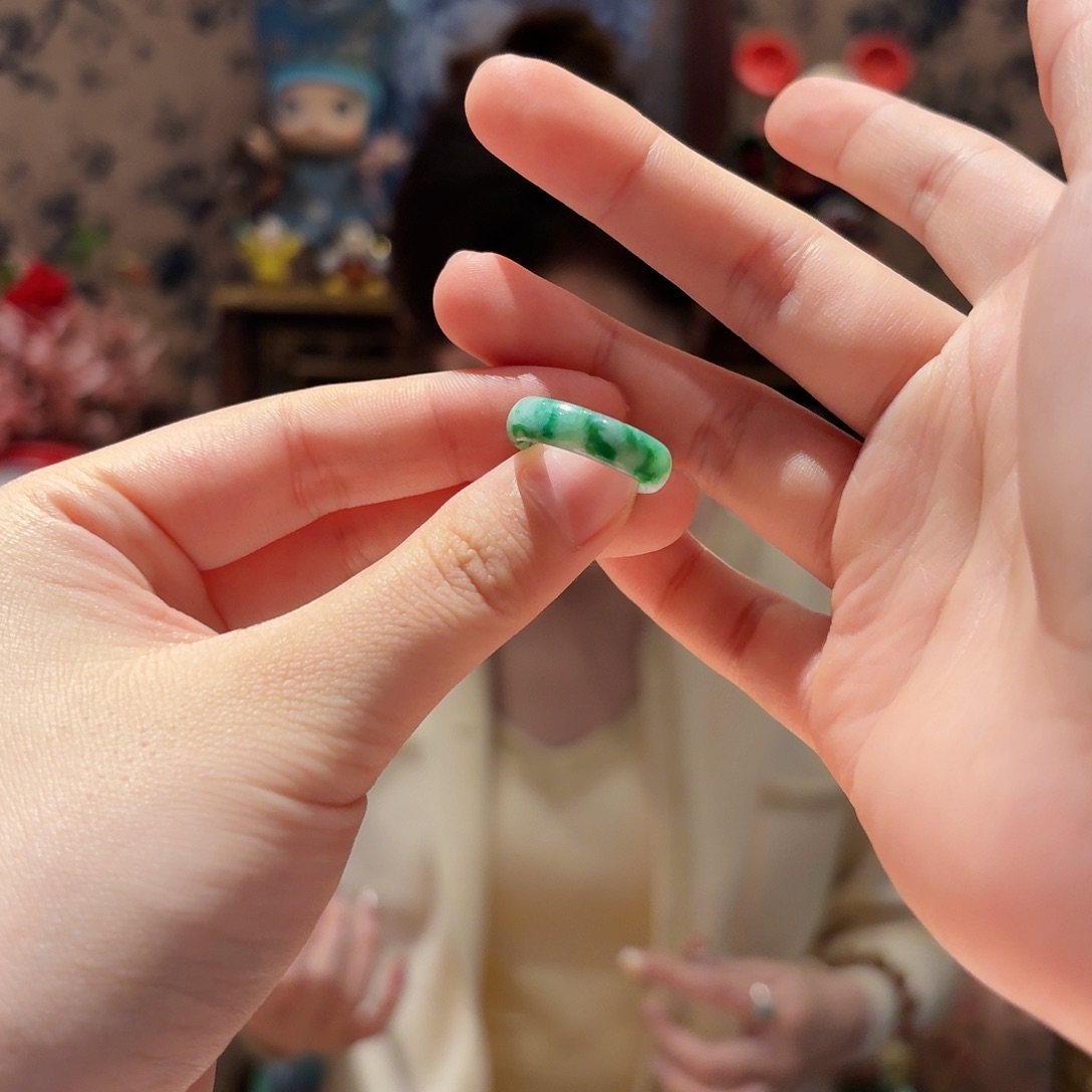 翡翠戒圈未镶嵌13圈口