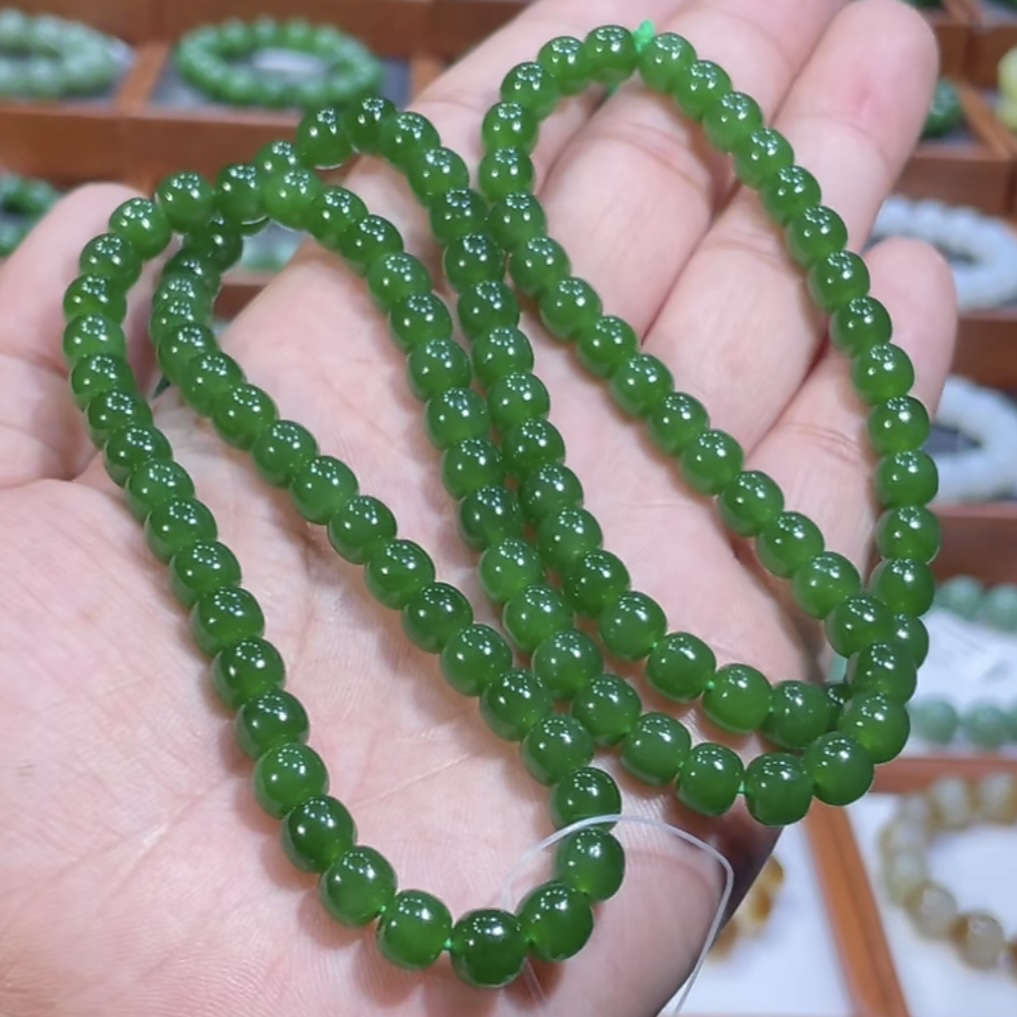 收藏级！和田玉俄料碧玉帝王绿辣绿多圈手串7×6mm老型珠