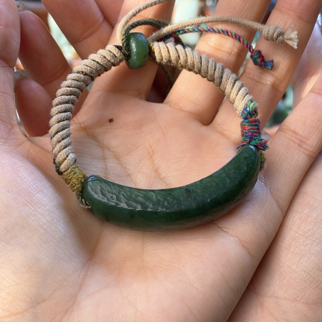 和田玉颈饰未镶嵌