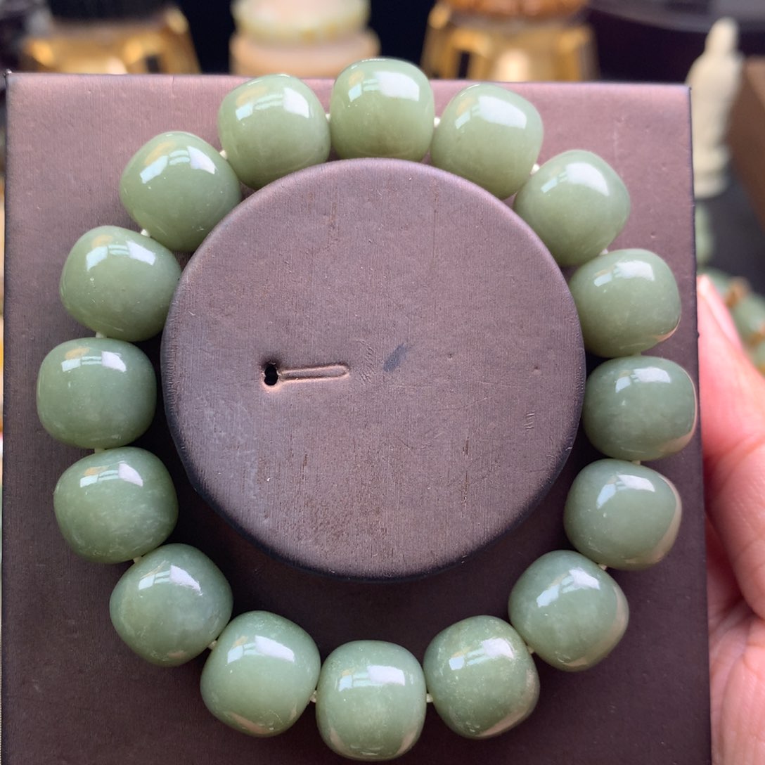 手链未镶嵌和田玉