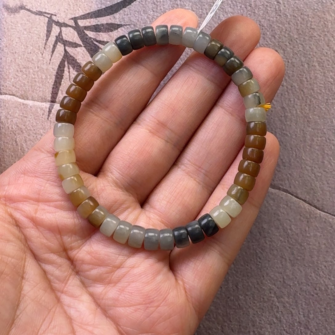 和田玉手串未镶嵌